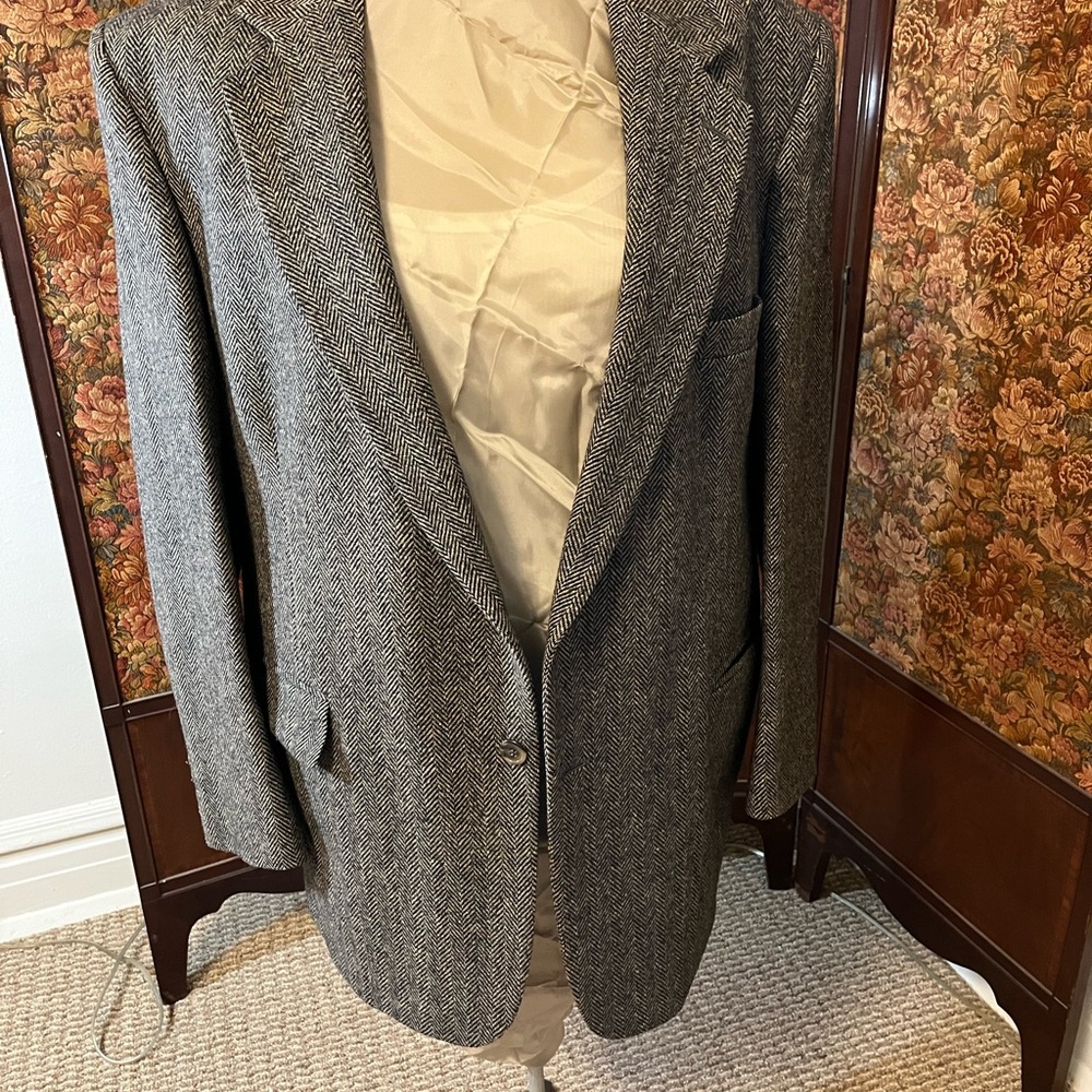 Classic Tweed Blazer